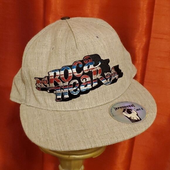 NWT Rocawear gray cap size 7 3/8 - Picture 2 of 7